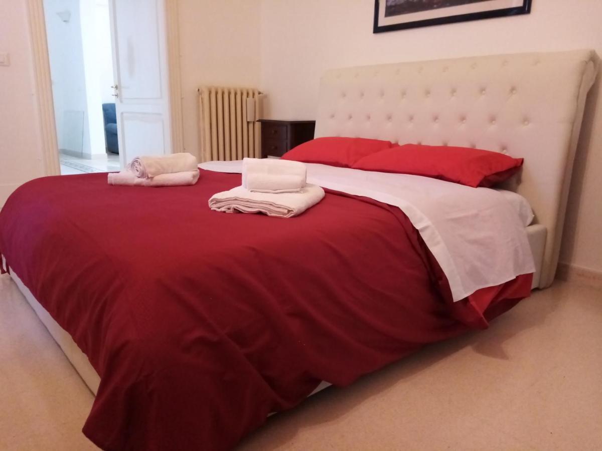 Bed and Breakfast Dimora Storica Le Perle Лечче Экстерьер фото