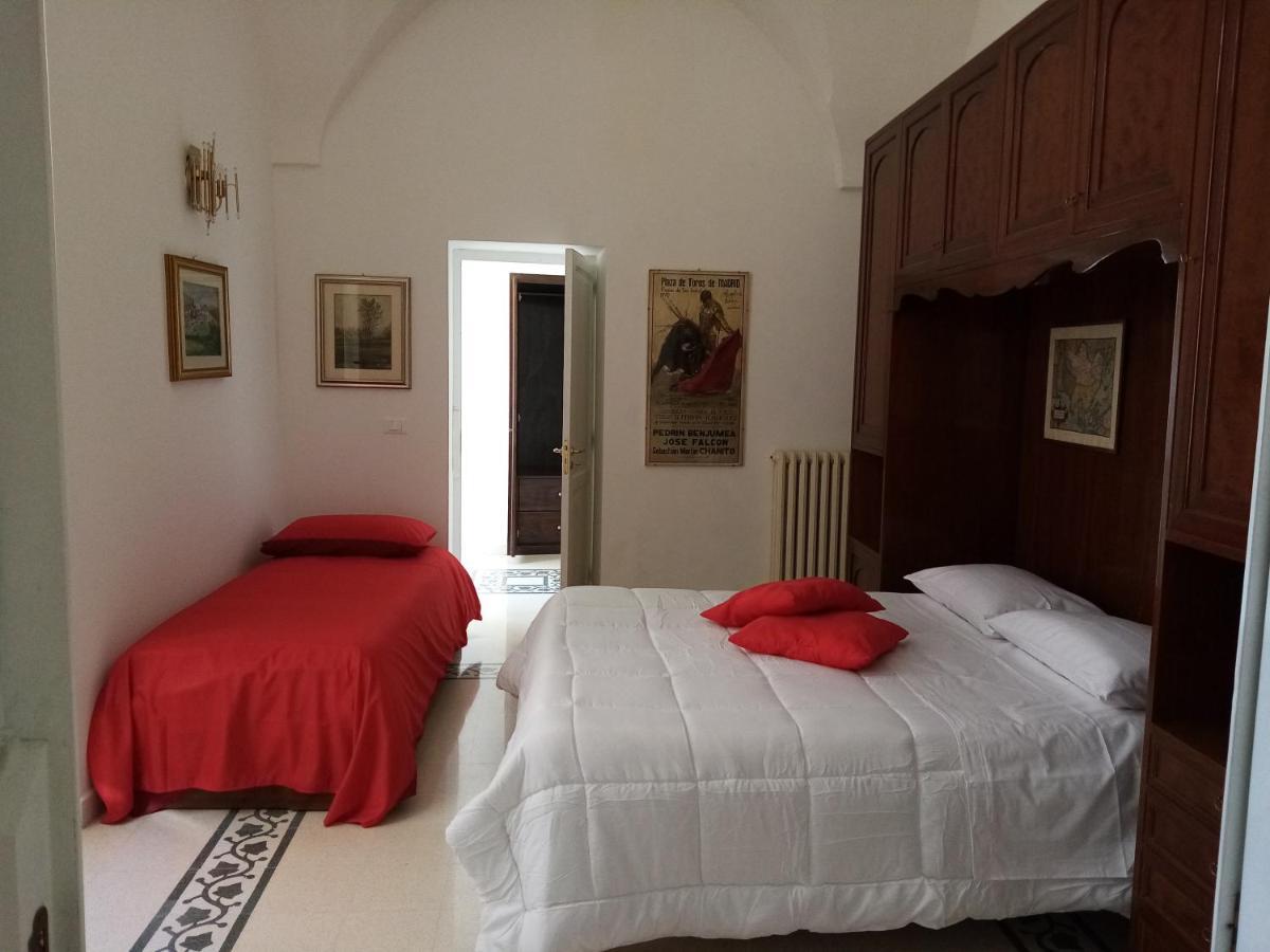 Bed and Breakfast Dimora Storica Le Perle Лечче Экстерьер фото