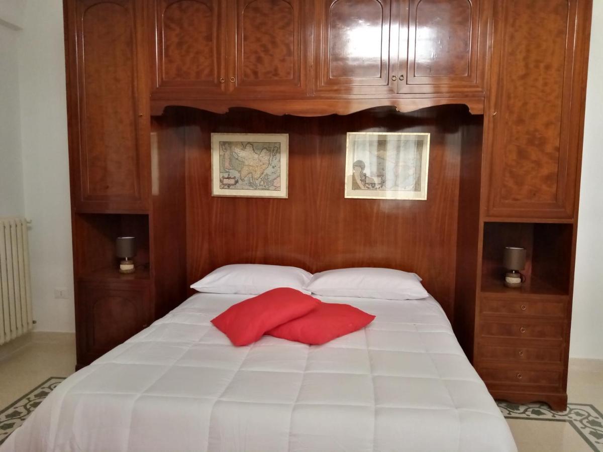 Bed and Breakfast Dimora Storica Le Perle Лечче Экстерьер фото