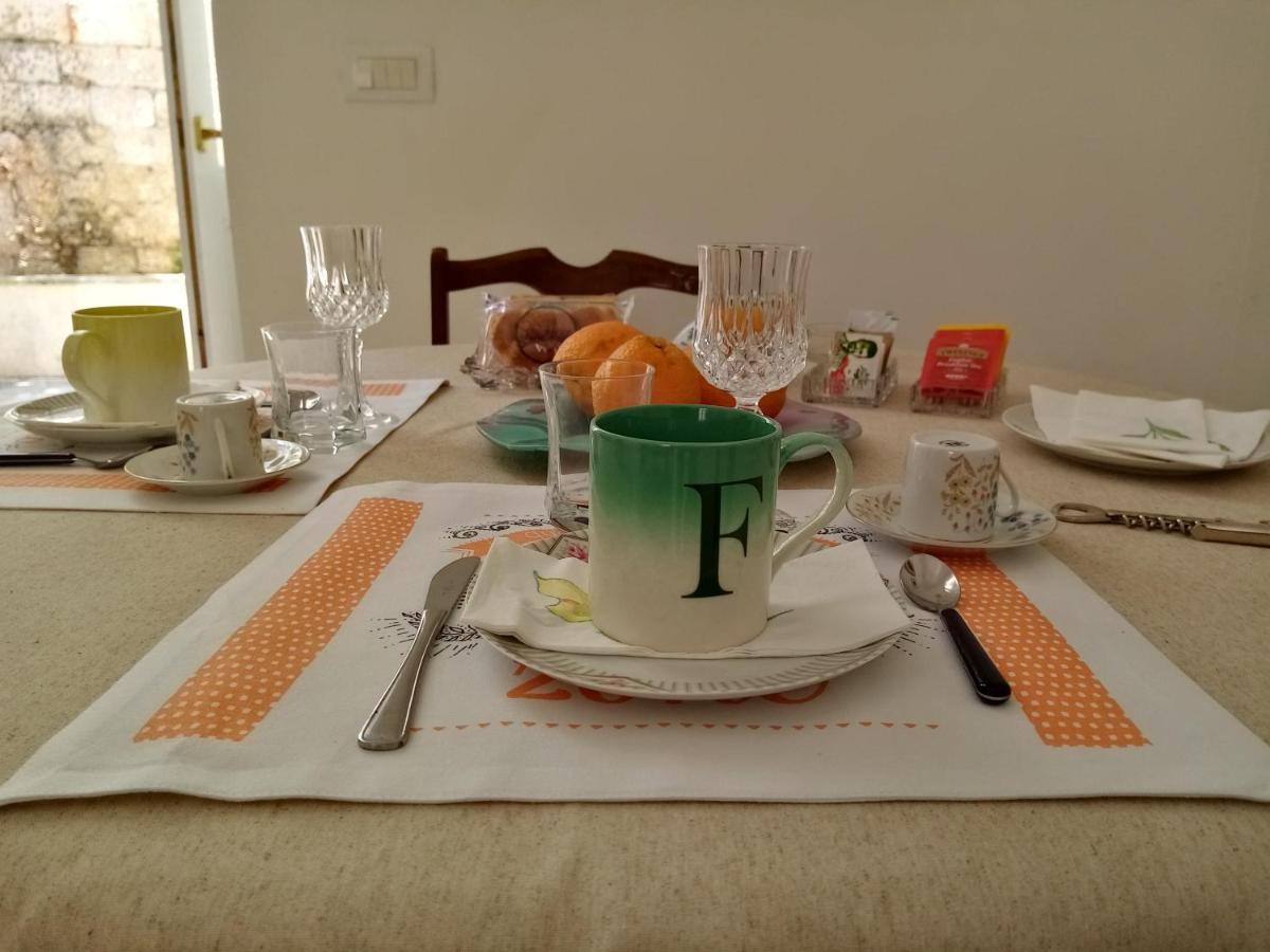 Bed and Breakfast Dimora Storica Le Perle Лечче Экстерьер фото